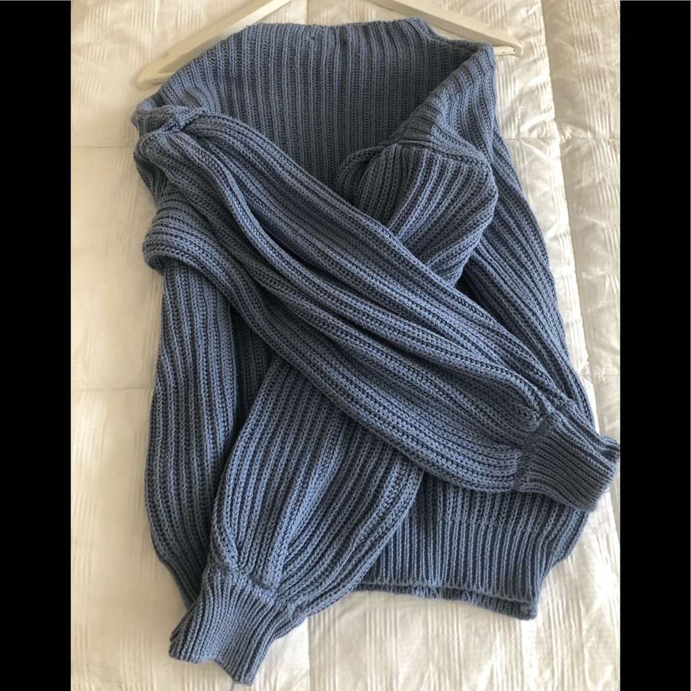 💙NA-KD Knitted Blue Oversized Sweater, High Neck with Puff Sleeves💙 - Picture 9 of 9